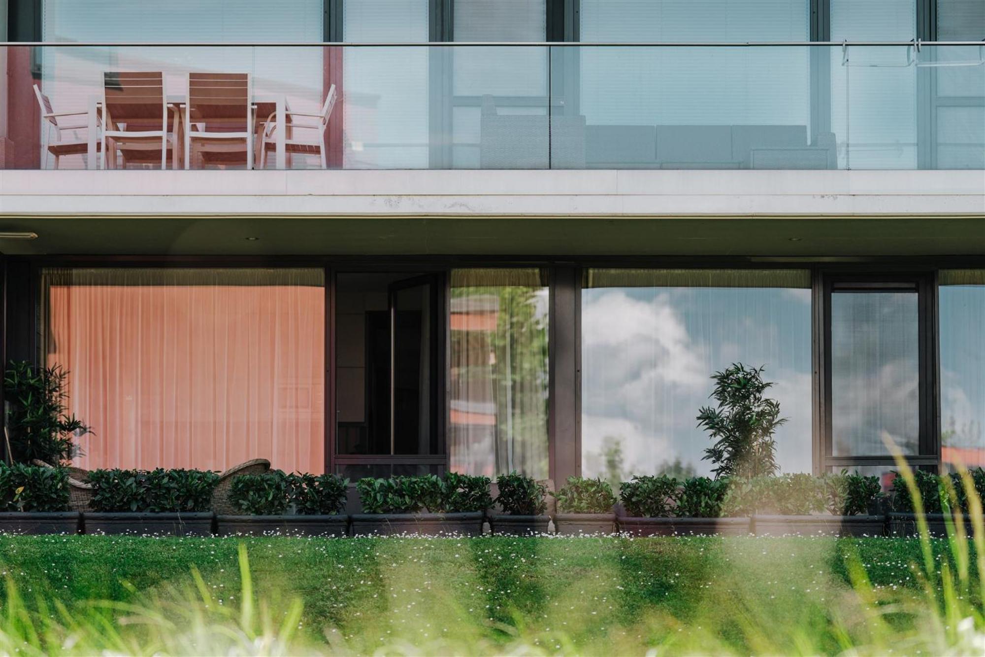 Butique Apartman Grand Balatonlelle Bagian luar foto