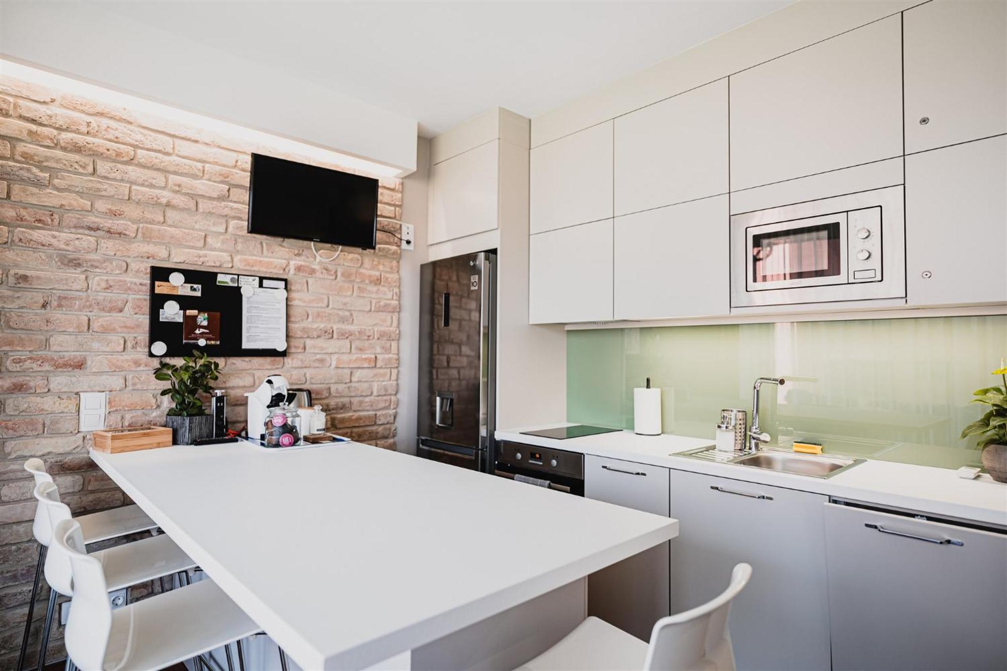 Butique Apartman Grand Balatonlelle Bagian luar foto